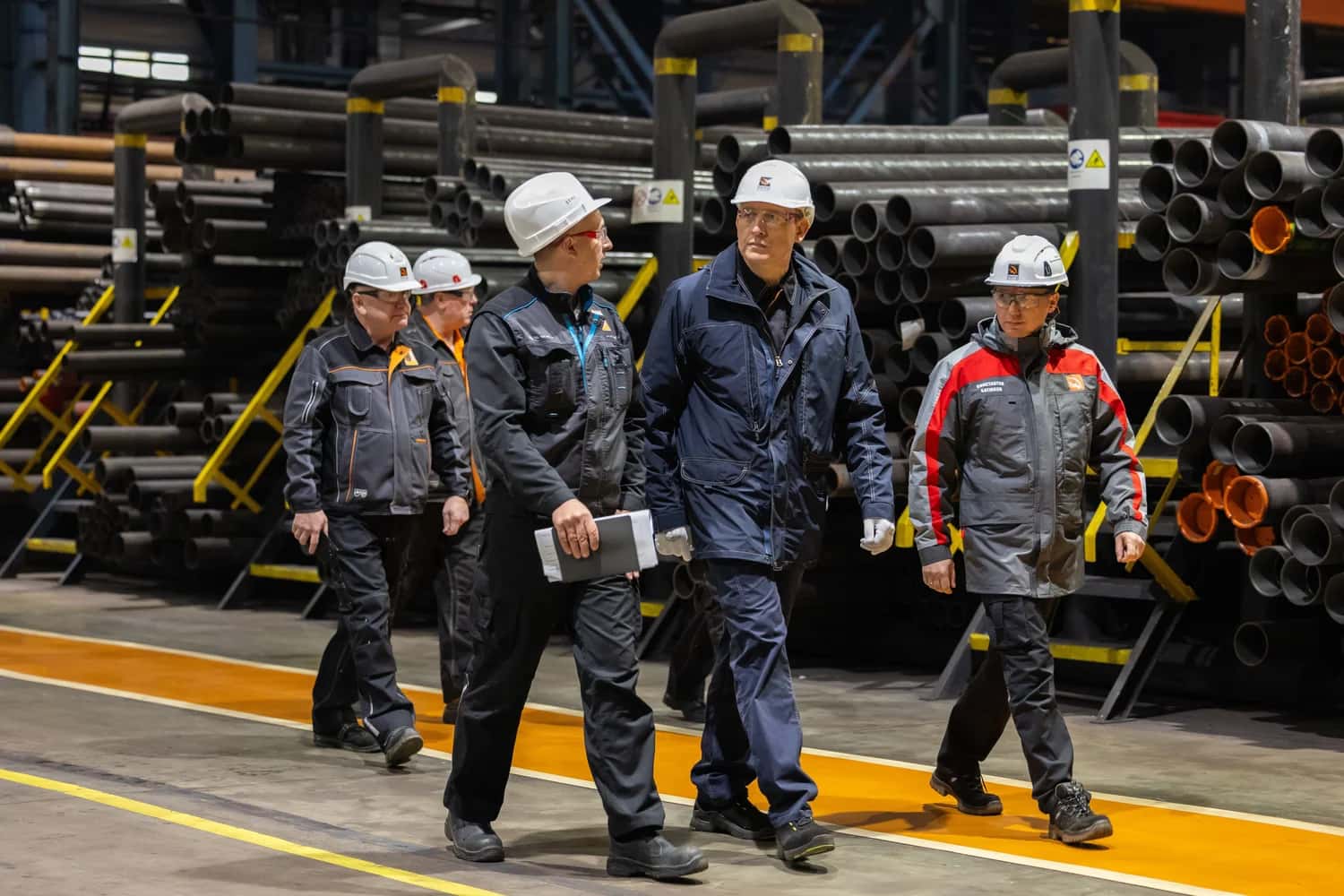 «Жизнь сотрудников — приоритет»: на ПНТЗ прошёл масштабный День безопасности с участием топ-менеджеров ТМК