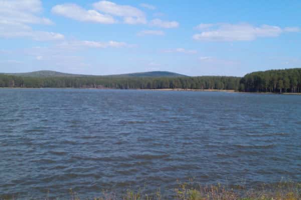 Мэрия Первоуральска объяснила, куда делась вода из Верхне-Шайтанского пруда