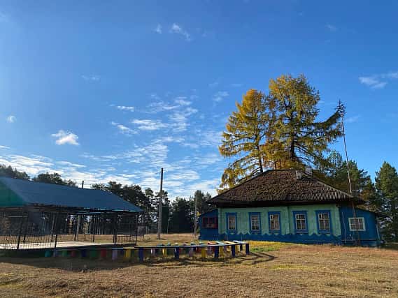 В детском лагере на Урале девятилетнего мальчика раздевали, избивали и связывали