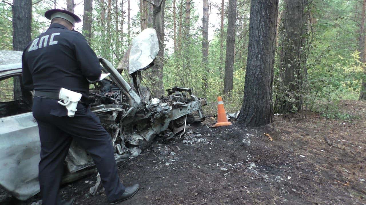 На Урале пьяная женщина-водитель угробила сестру и пасынка
