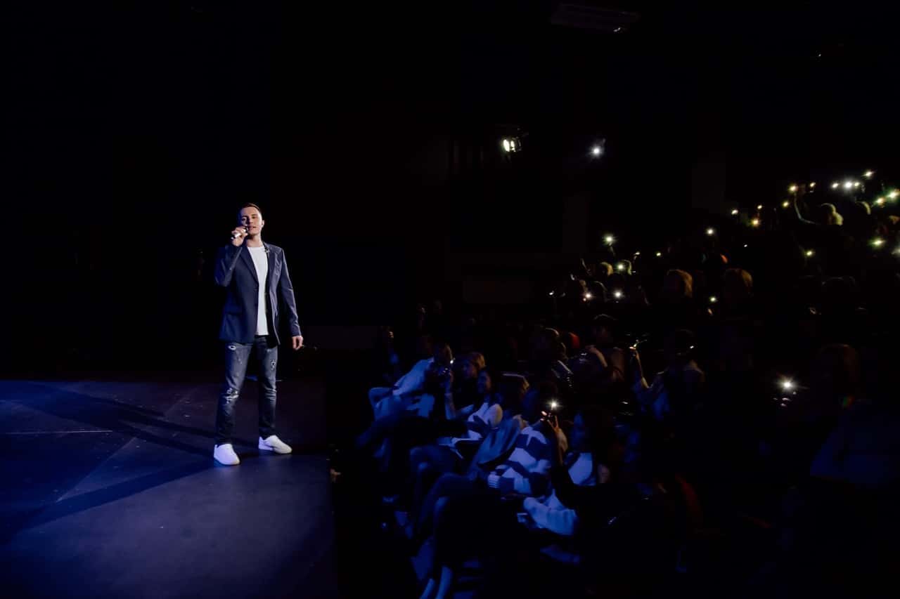 Артист из Первоуральска перевоплотился в Андрея Губина