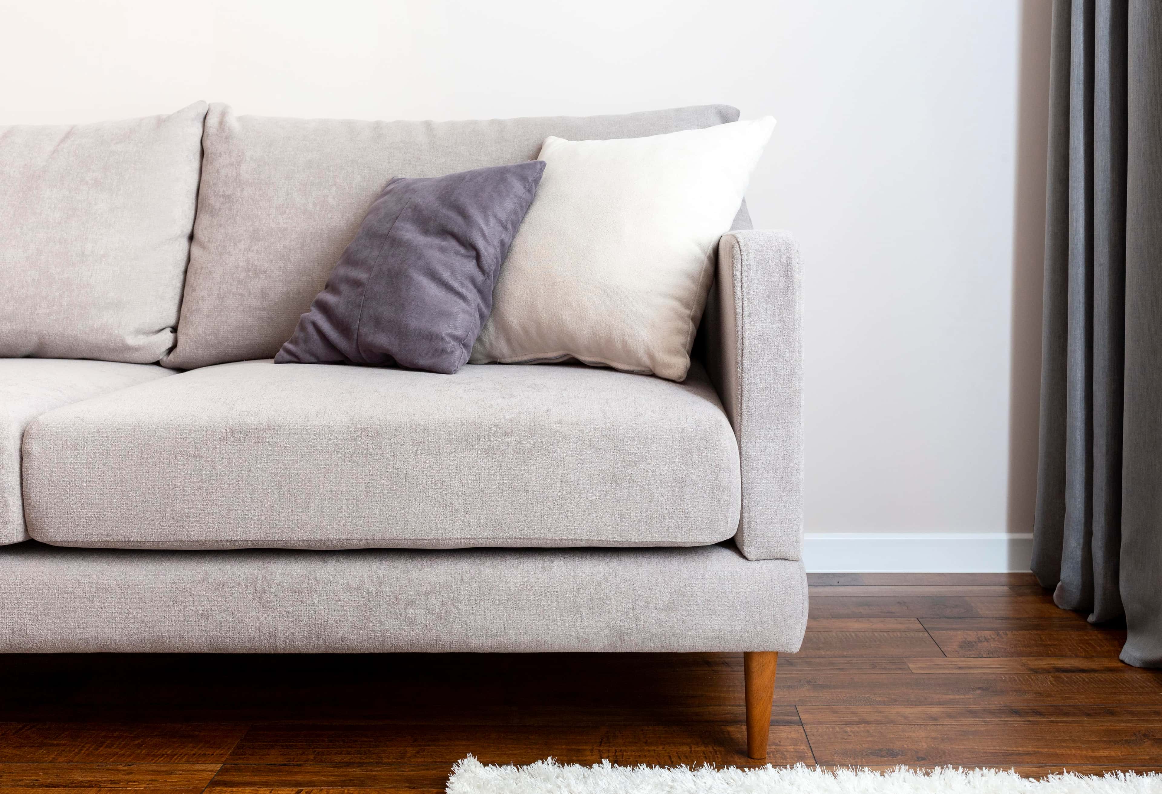 Цены на кровати и диваны упали на 14%