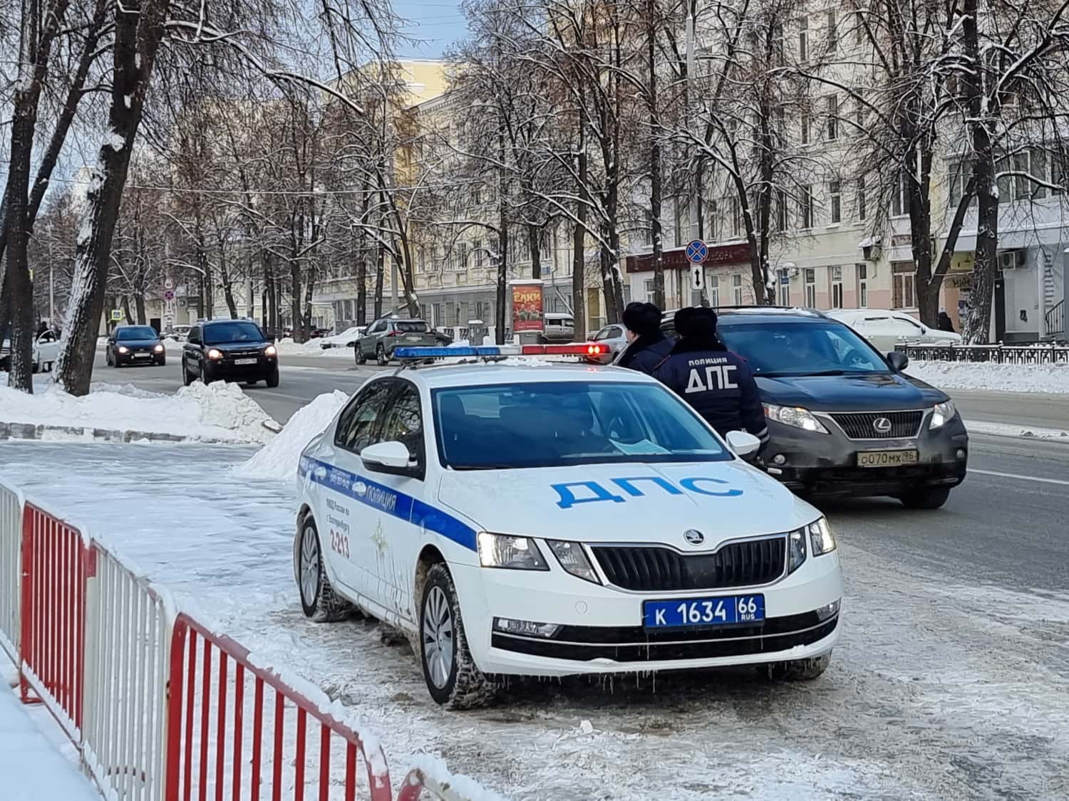 Почти 5,5 млн постановлений за нарушение ПДД выписано в этом году на Среднем Урале