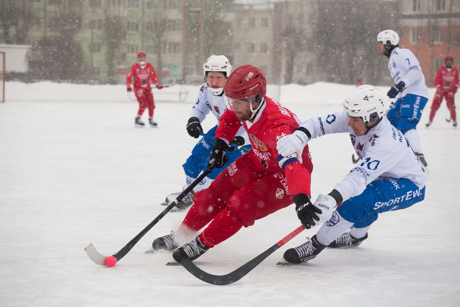 Третий перенос. «Трубник» еще один домашний матч проведет не в Первоуральске