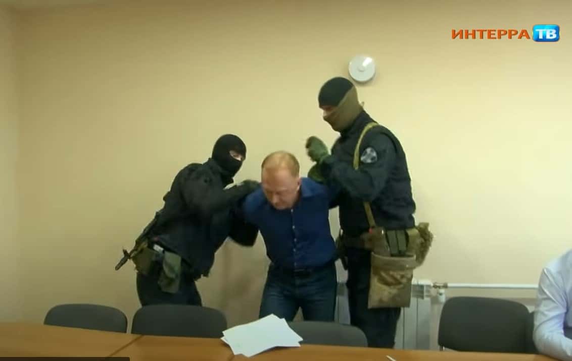 В Первоуральске жёстко задержали временного руководителя «Водоканала» 