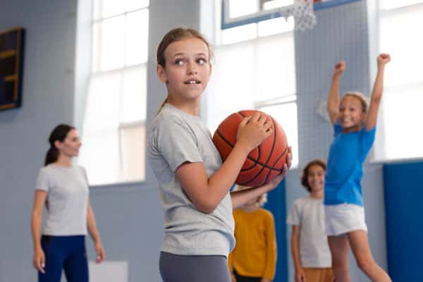 Евгений Куйвашев призвал к контролю за загрузкой спортивно-культурных учреждений в Свердловской области