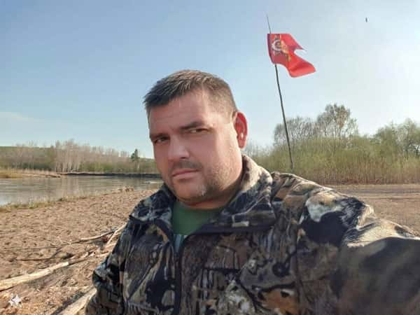 Депутат и глава «Водоканала» Денис Ярин назвал нежными плаксами жителей, которым не нравится коричневая вода