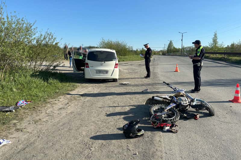 Школьник в реанимации. Под Первоуральском в ДТП пострадали два подростка