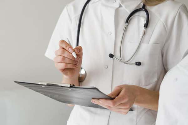 В больнице Первоуральска провели встречу эпидемиологов с противниками вакцинации 