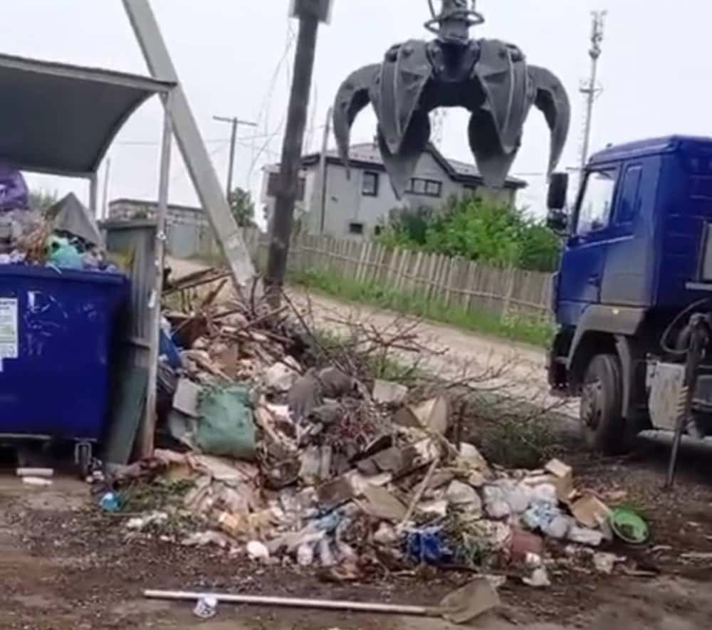 Ситуация с мусором в Первоуральске решается: уже вывезли семьсот тонн мусора 