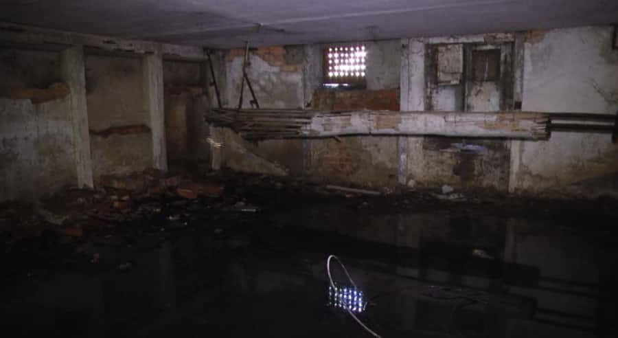 В Первоуральске занялись фекалиями в подвалах жилых домов