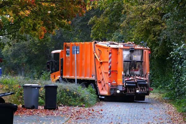 В Первоуральске устроили свалку строительного мусора