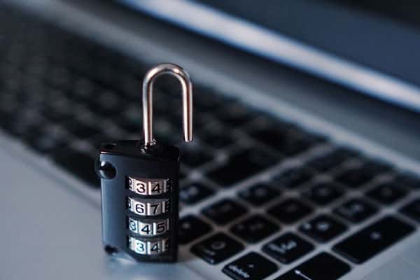 В «Лаборатории Касперского» рассказали, как люди обманывают роботов