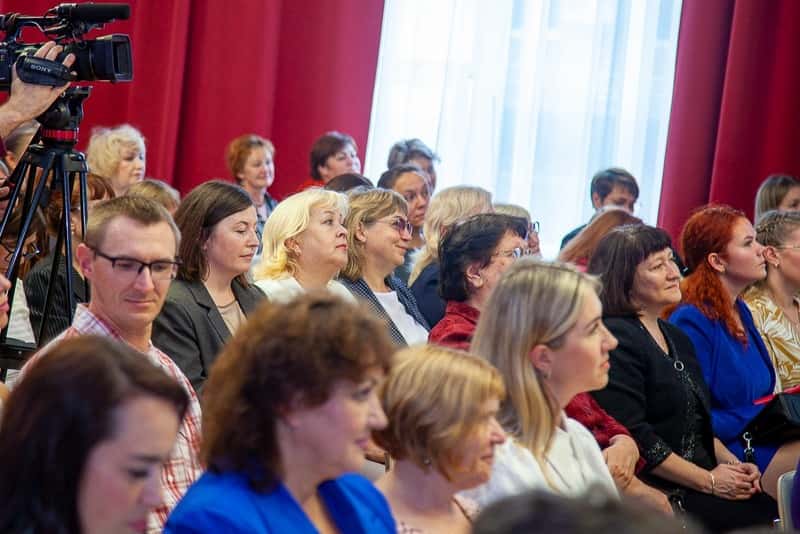 Первоуральск подводит итоги учебного года: августовское совещание работников образования