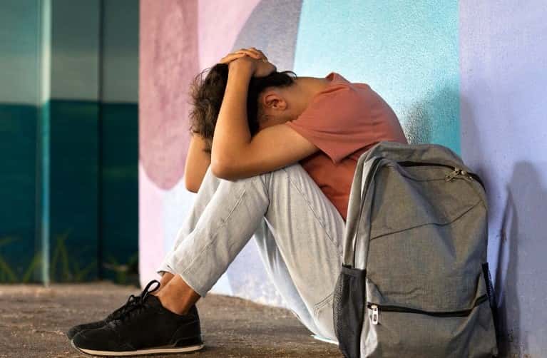 В Свердловской области толпой избили школьника