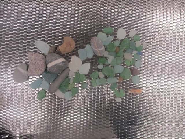 В Кольцово задержали пассажира с 4 кг бижутерии