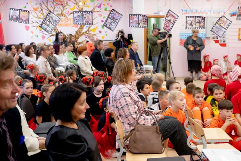 В поселке под Первоуральском отметил юбилей творческий клуб