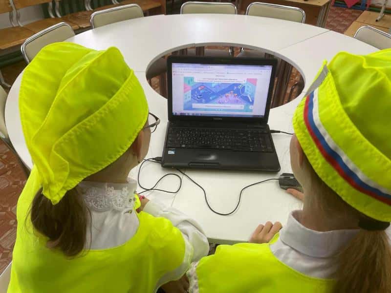 Школьники Первоуральска присоединились к олимпиаде «Безопасные дороги»