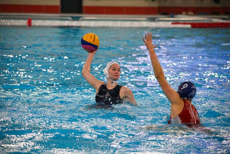 В Первоуральске прошли домашние матчи чемпионата России по водному поло среди женских команд