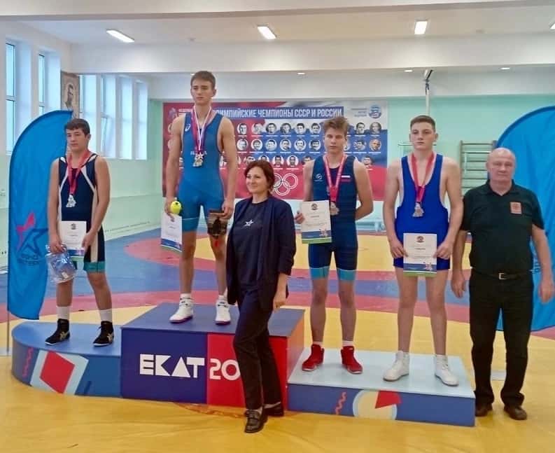 Спортсмен из Первоуральска отличился на соревнованиях по греко-римской борьбе