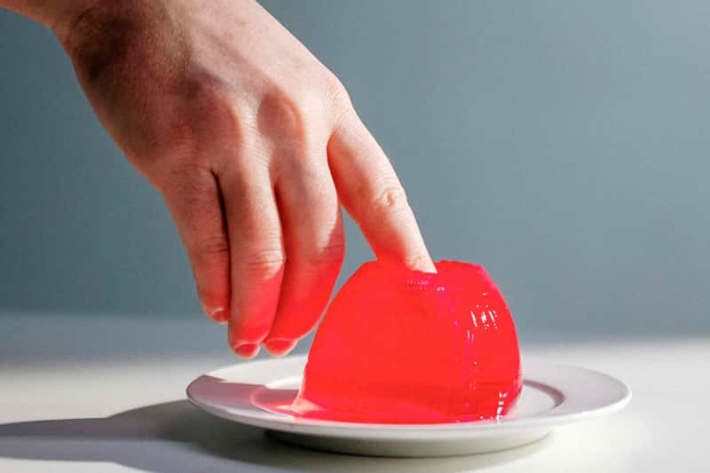 Гастроэнтеролог рассказала, как выбрать сладости для детей