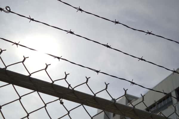 Свердловские ИВС отдают под содержание мигрантов