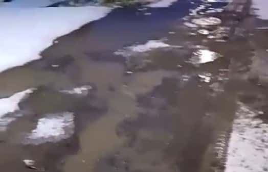 Первоуральцев продолжают топить: аварию с трубой до сих пор не устранили