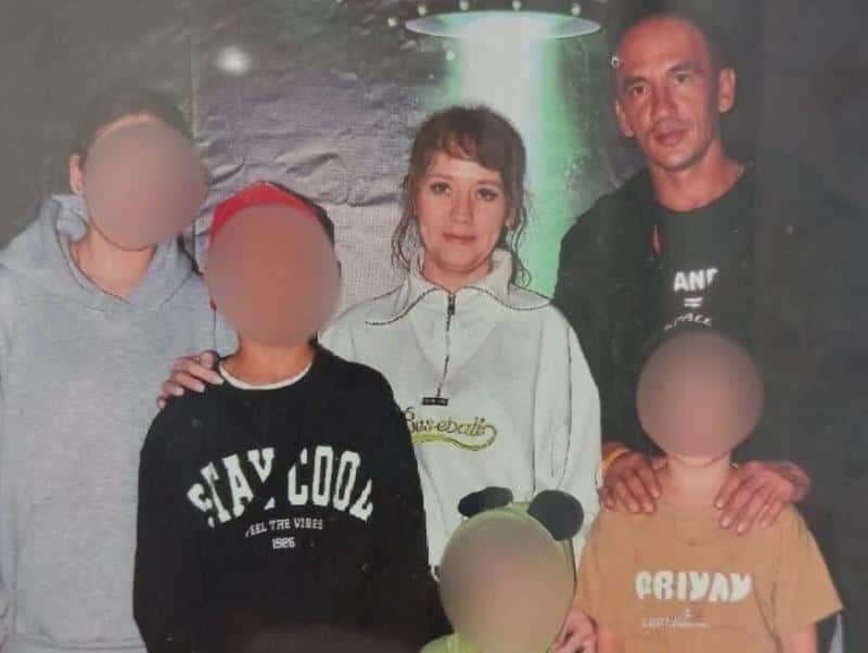 «Посадили в камеру как уголовника»: отца пятерых детей из Первоуральска суд отправил жить в Казахстан