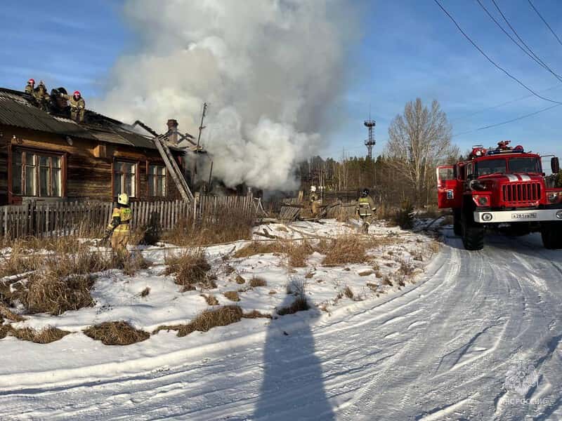 В Свердловской области за сутки потушили 20 пожаров