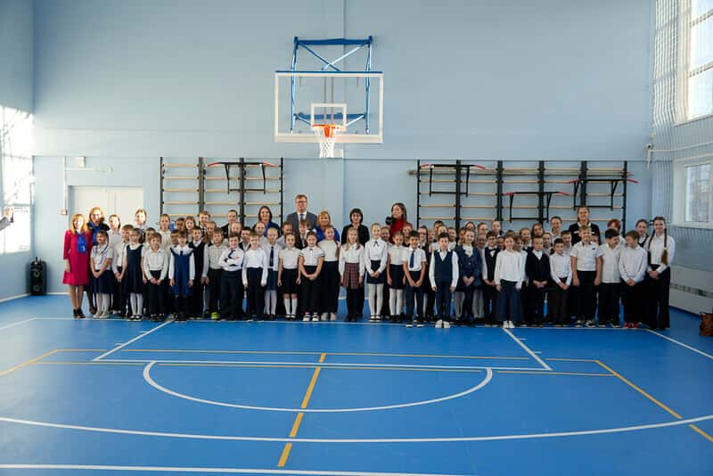 Хорошие оценки учеников принесли первоуральской школе миллион рублей