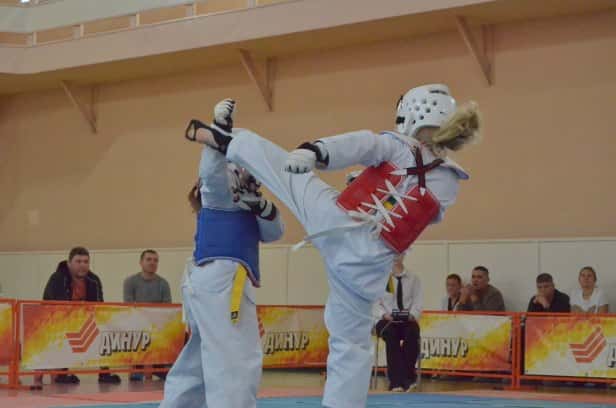 Юные тхэквондисты отличились на первенстве в Первоуральске