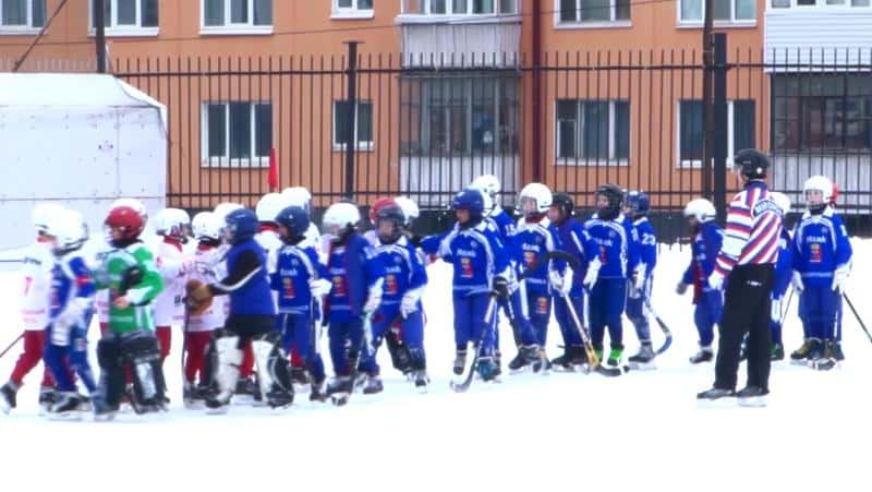 Юные первоуральцы заняли призовые места соревнований по хоккею с мячом
