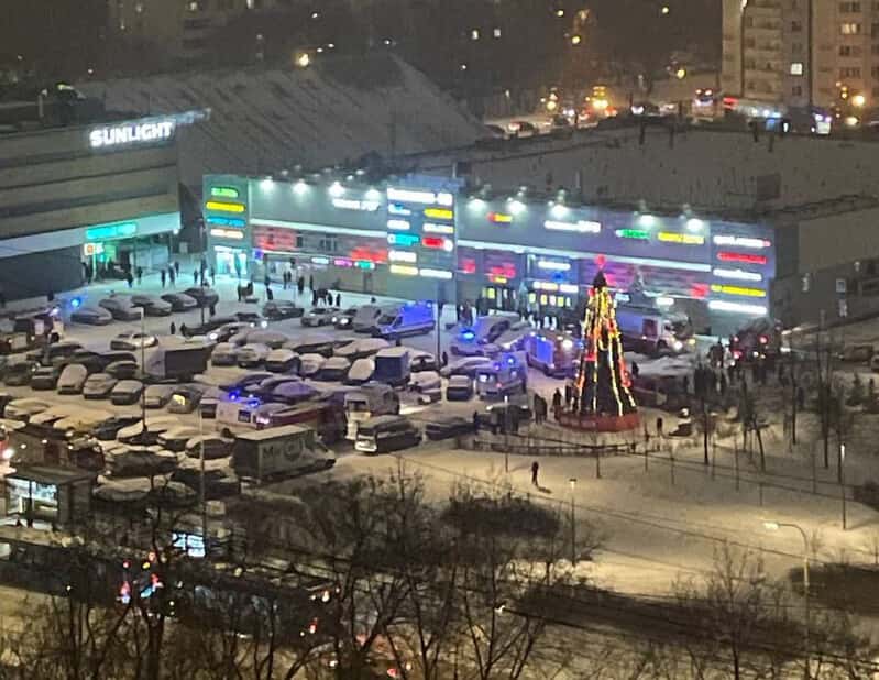 В московском ТЦ взорвался смартфон: эвакуировано 60 человек