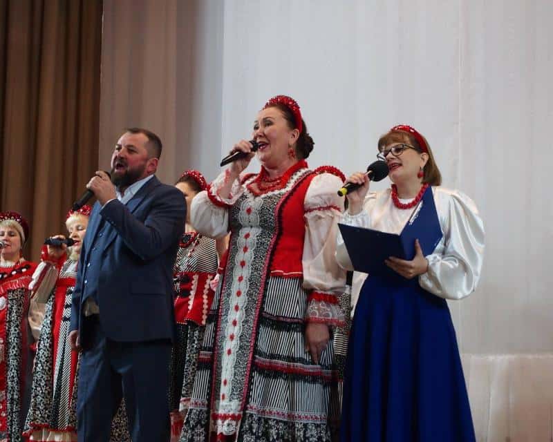 В поселке под Первоуральском отметили труд волонтеров