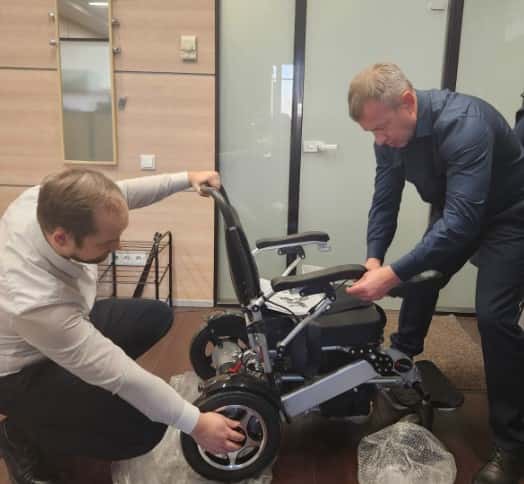 Сыну погибшего в Беслане Героя России помогли в фонде екатеринбургского депутата