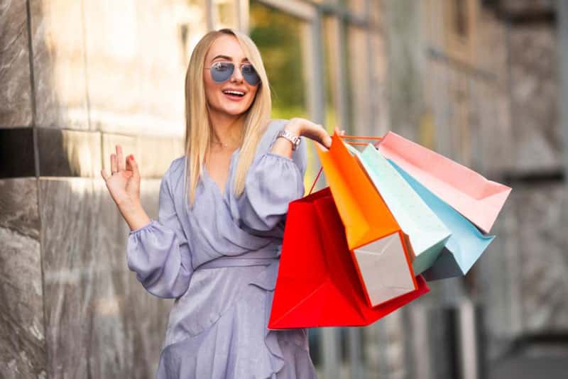 В Свердловской области розничный оборот превысил 1,3 триллиона рублей