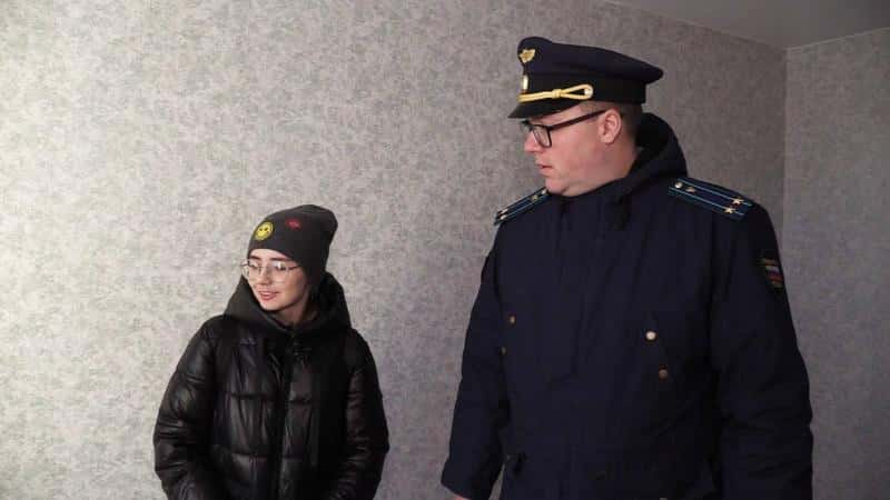 В Свердловской области 14 сиротам предоставили новое жилье