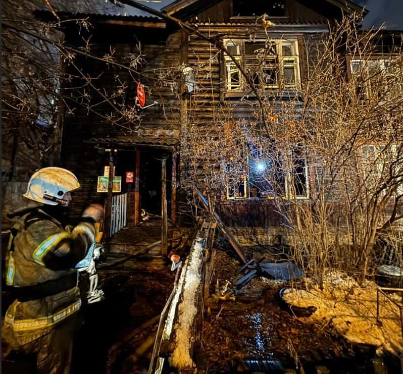 В Екатеринбурге при пожаре погибли двое человек