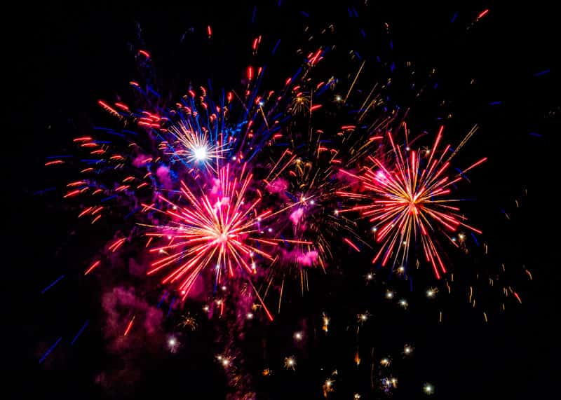 Петарда с химическим оружием: в России распространяют фейки об украинской пиротехнике