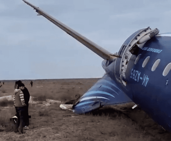 В Казахстане потерпел крушение самолет, летевший в Грозный