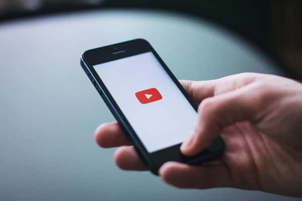 Мошенники стали красть данные россиян через сервисы по ускорению YouTube
