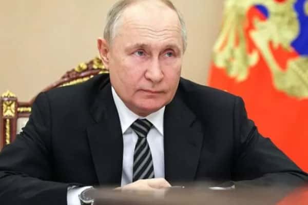 Президент РФ Владимир Путин поздравил россиян с Рождеством