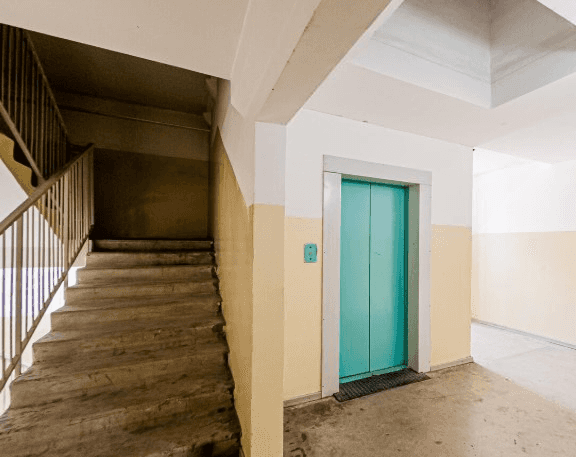 Прокуратура выявила факты переноса ремонта более 100 свердловских многоквартирных домов