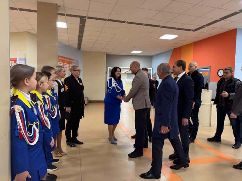 Полпред Жога посетил мероприятие по вопросам детской безопасности в Свердловской области