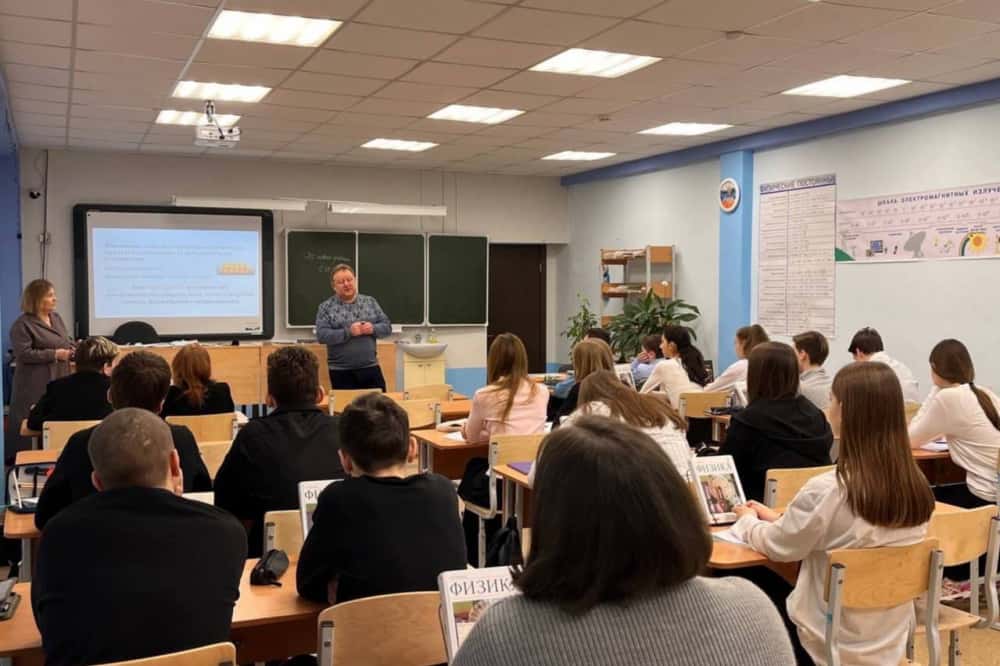 Первоуральский врач рассказал школьникам о причинах отказа от курения