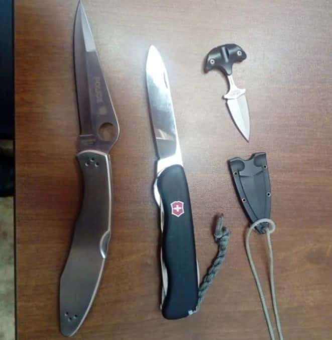 Свердловские приставы за год выявили более 14 тысяч запрещенных предметов у посетителей судов 