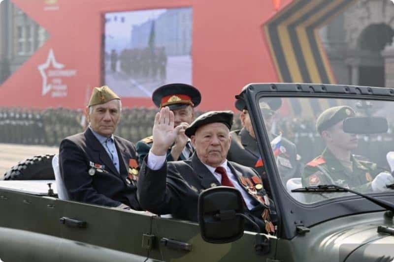 Свердловская область увеличит единовременные выплаты ветеранам к 80-летию Победы