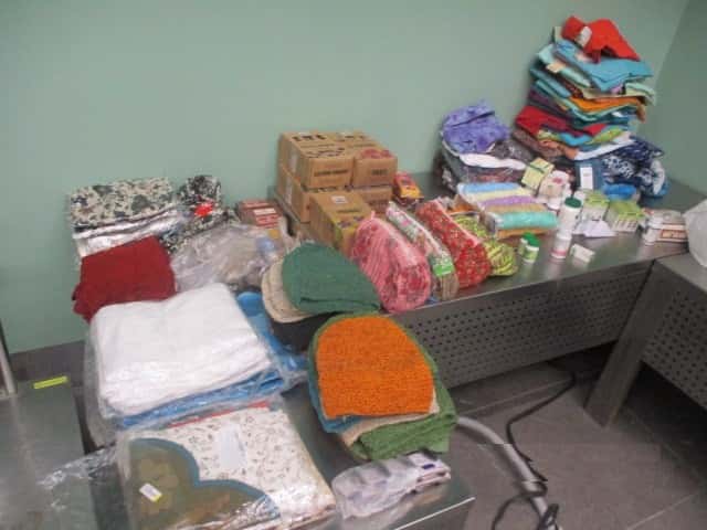 В аэропорту Кольцово поймали тюменскую туристку, которая пыталась провезти 23 кг индийских вещей