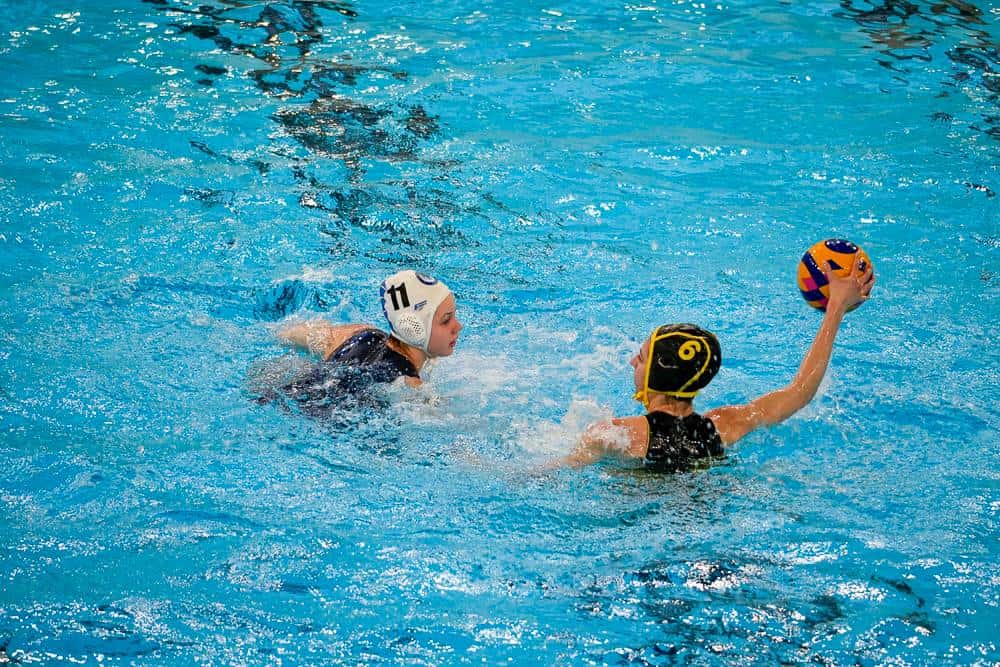 Спортсменки из Первоуральска одержали победу в матче с командой из Московской области