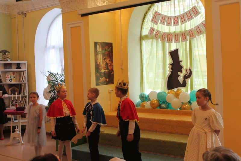 Юные первоуральцы подготовили спектакли к 220-летию Ханса Кристиана Андерсена